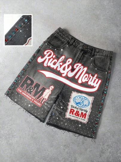 Rick and Morty X SHEIN Quần short denim nam kiểu dáng thường ngày, in chữ và đính đá, thích hợp cho mùa hè.
