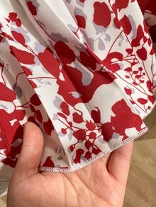 SHEIN Elladie kids 女童夏季新款立领珍珠装饰腰部松紧带印花褶皱下摆宽松公主裙 - 紅色 - 查看 4