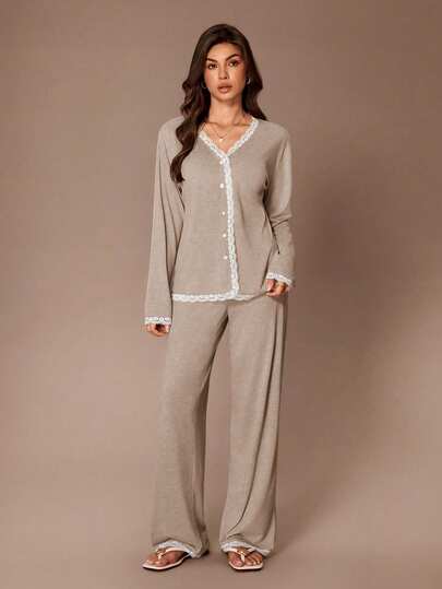 Lazeform V领纽扣开衫、长袖蕾丝拼接上衣和直筒裤女士睡衣套装，秋冬款