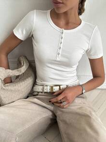 DAZY Camiseta de manga corta de verano de unicolor, cuello redondo, ajustada y casual para mujer - Blanco - Ver 7