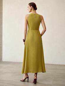 MOTF PREMIUM 2026 SUMMER NEW ARRIVAL FRENCH ELEGANT LINEN FLORAL PRINT SLEEVELESS A-LINE MIDI DRESS FOR WOMEN - Avocado Green - View 3