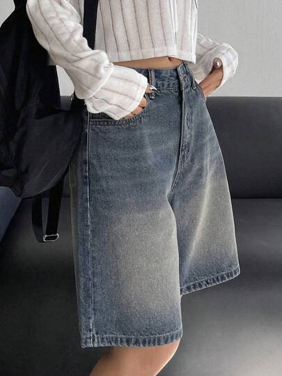 DAZY 女性藍色洗水牛仔短褲