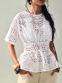 SoleilVie 女士波西米亚风度假休闲镂空露背蝴蝶结腰A字花瓣袖衬衫，春夏款 - 白色 - 查看 6