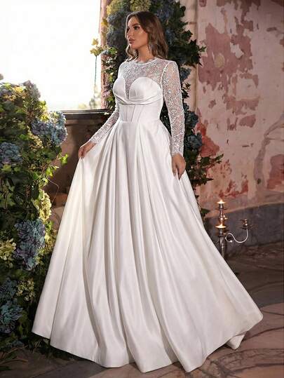 Glamrae Plus Size Elegant Romantic Minimalist V-Neck Long Sleeve Sheer Chest Twist Decor French Lace Patchwork A-Line Wedding Dress (Intricate Design)