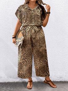 EMERY ROSE Jumpsuit Wanita Ukuran Besar Warna Polos Lengan Pendek Berkerah dengan Sabuk dan Saku, Romper Kasual Motif Leopard Ombre untuk Liburan - Hitam - View 4