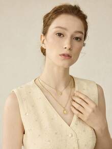 MOTF PREMIUM PRE18K GOLD PLATED DOUBLE TEXTURE PENDANT HOLLOW LINE GEOMETRIC PEARL PENDANT NECKLACE - Yellow Gold - View 9