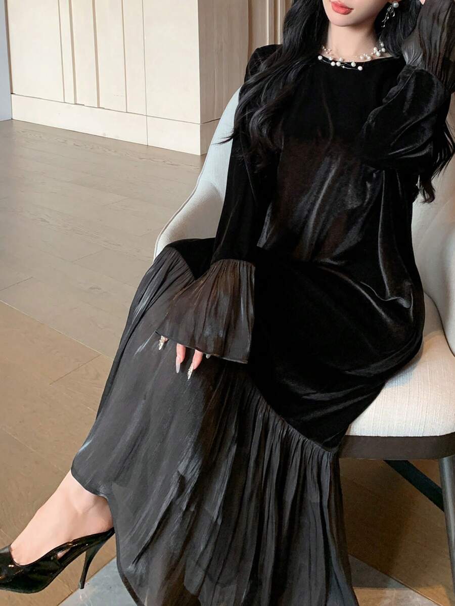 FRIFUL Women's Patchwork Mid-Length Fleece Lining Dress - Black - View 1