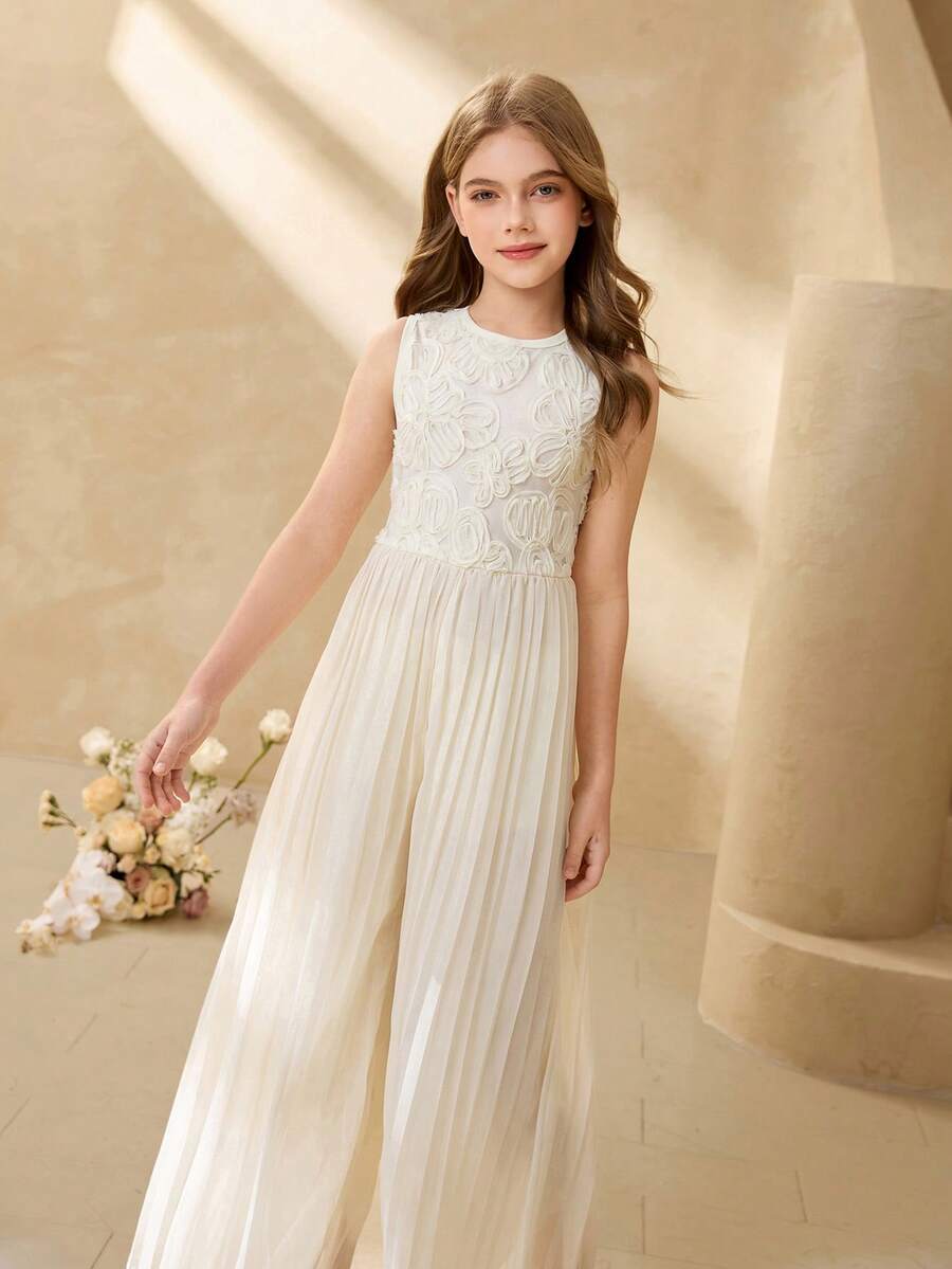 SHEIN 女童杏色纯色蕾丝3D刺绣连体裤，女童春夏无袖背心褶皱裤连体裤，适合日常、生日及各种聚会场合 - 白色 - 查看 1