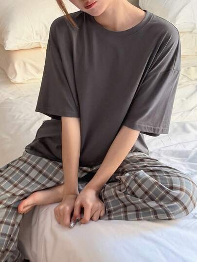 DAZY Teen Girl Solid Color Drop Shoulder Tee And Plaid Pants Pajama Set