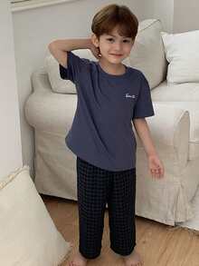 DAZY Young Boy Plaid Short Sleeve Top And Pants Pajama Set - Blue - View 1