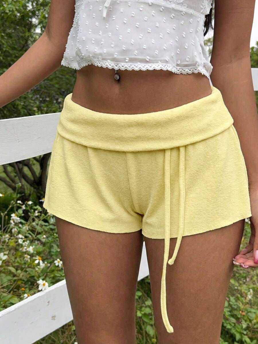 SHEIN EZwear Women's Casual Pale Yellow Low-Waist Mini Shorts, Summer - Pale Yellow - View 1