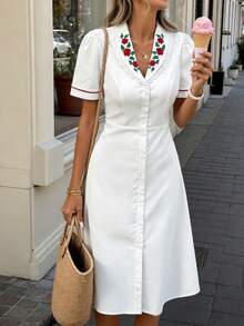 Pariaura 白色复古玫瑰刺绣连衣裙 / V领泡泡袖 / 收腰单排扣设计 // 优雅复古 / 法式浪漫 - 白色 - 查看 4