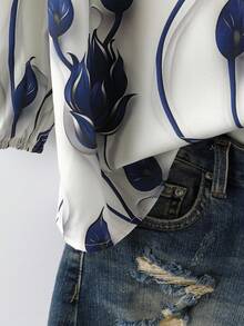 Franclia Petite 女士花卉印花优雅衬衫，V领，七分袖，修身剪裁，适合春夏穿着 - 彩色 - 查看 4