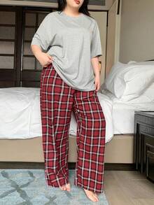 Dazy Plus Conjunto de ropa de casa de talla grande para mujer con camiseta de unicolor y pantalones de pijama a cuadros, para todas las estaciones - Gris - Ver 7