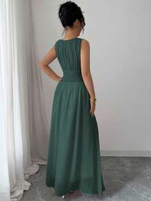 Elenzga Vestido Longo Vintage Elegante de Chiffon Romântico Casual Feminino, Adequado para Praia, Chá da Tarde, Festa, Trabalho, Sem Mangas, Gola Redonda, Cintura com Cordão, Costas Plissadas, Forro, Primavera/Verão - Verde Escuro - Visão 2