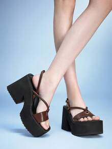 Sugerpunk 女士时尚厚底凉鞋，春夏朋克简约低帮方头交叉踝带搭扣露趾夜店派对假日通勤休闲女鞋 - 咖啡棕 - 查看 2