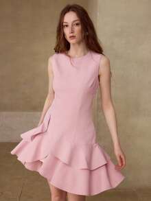 MOTF PREMIUM ASYMMETRICAL HEM MINIMALIST ROUND NECK SHORT DRESS - Pink - View 4