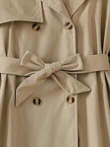 SHEIN 一件时尚女童卡其色梭织翻领双排扣系带长款外套，适合春、秋、冬、户外、旅行、街头风、休闲、居家、通勤等场合。 - 咖啡棕 - 查看 4