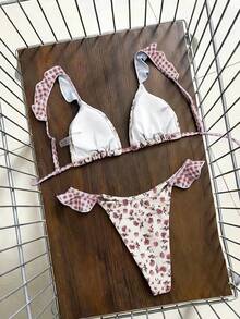 Swim Mod 两件套女士沙滩装 - 时尚可爱性感假日派对格子碎花随机印花荷叶边可调节肩带露背三角比基尼上衣和荷叶边可爱比基尼泳裤套装 - 彩色 - 查看 2