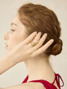 MOTF PREMIUM 18K镀金多层方形简约白钻戒指 - 金黃色 - 查看 7