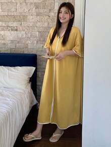 Dazy Plus Áo ngủ dài tay, phối màu tương phản, dáng rộng, xẻ tà, kiểu patchwork. - Màu vàng - Xem 4