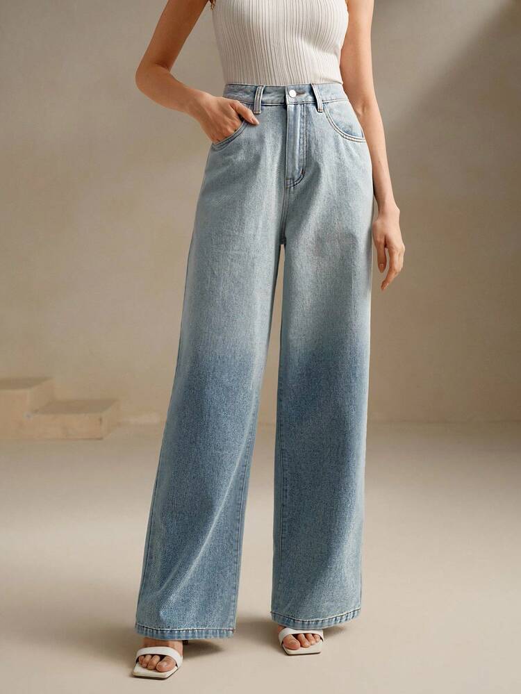 Jeans a gamba dritta di lusso, comodi e alla moda, in colore blu sfumato, ideali per San Valentino, la Festa della Mamma e altre occasioni