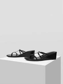 多巴胺高级感黑色性感厚底趾凉鞋轻奢细带坡跟拖鞋户外穿着 - 黑色 - 查看 4