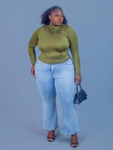 CurvyTilda 加大立领褶皱 T 恤 - 軍綠色 - 查看 1