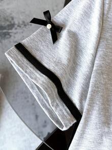 SHEIN 2件套少女休闲时尚黑灰撞色Polo领短袖针织蝴蝶结装饰T恤和短裤套装 - 彩色 - 查看 5
