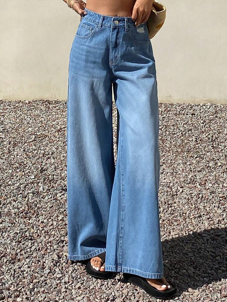 Women's Regular Mid-Rise Distressed Loose Straight Leg Jeans