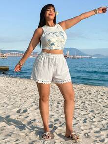 GalTyme 大码女式纯色荷叶边腰带休闲短裤 - 白色 - 查看 3