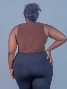 CurvyTilda 大碼前紐扣夾克背心 - 咖啡棕 - 查看 2