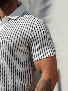 Manfinity Homme 男士休闲通勤条纹纽扣 Polo 衫 - 黑與白 - 查看 6