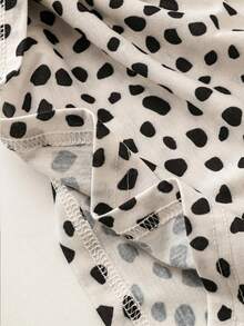 EMERY ROSE Women's Fashion: Relaxed Seating Posture, Asymmetrical Embellishments, Short-Sleeved T-Shirt, Summer Graphic T-Shirt, And Top. - Multicolor - View 5