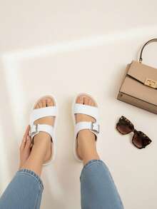 Sandalia con plataforma y hebilla dorada ajustable - Blanco - Ver 2