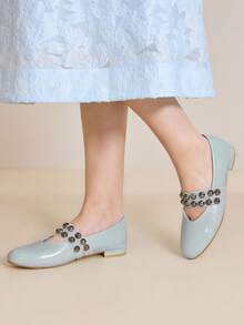 MOTF PREMIUM WOMEN ROUND TOE BALLET FLATS, ELASTIC PEARL DECOR CASUAL COMFY ELEGANT FASHIONABLE SHOES, SUITABLE FOR SPRING, SUMMER, AUTUMN - Baby Blue - View 4
