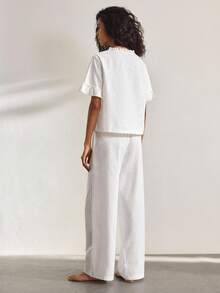 Ocili 女士荷叶边短袖上衣和裤子睡衣套装 - 白色 - 查看 2