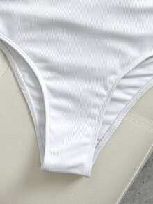 Swim Chiccia Maillot de bain sans fil ajouré avec design de col asymétrique - Blanc - Voir 7