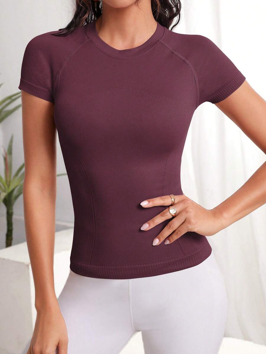 Easithlete Easithlete Camiseta Esportiva Ajustada de Manga Curta e Cor Sólida Minimalista, Sem Costura - Marsala - Visão 1