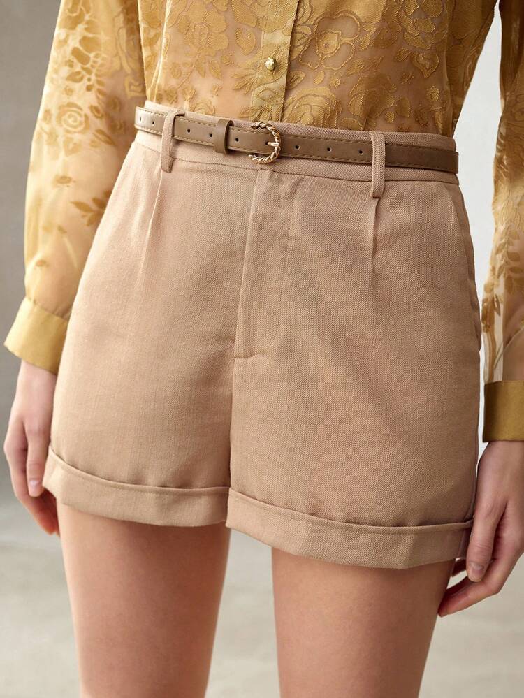 WOMEN'S FASHIONABLE MINIMALIST BELTED SLANT POCKET SHORTS