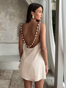 Aloruh 女士优雅垂褶领露背树脂串珠链条装饰纯色浅黄色雪纺迷你连衣裙，适合海滩度假 - 杏色 - 查看 8