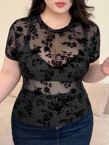 Dazy Plus 大码圆领蕾丝透视短款女式上衣，春夏精致蕾丝透视上衣，适合俱乐部复活节穿着 - 黑色 - 查看 6