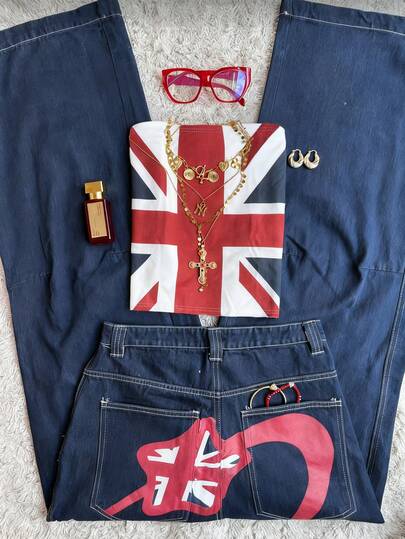 Glimmora Y2K Grunge Union Jack Print Tube Top, Retro Streetwear Sexy Cropped Strapless Bandeau Millennium Babe Strapless Cropped Top Streetwear Union Jack Print Cropped Bralette Top, Punk Festival Sexy Eye-Catching Strapless Top