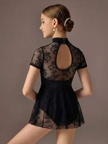 Áo liền quần thể thao cho bé gái tuổi teen, phù hợp cho múa ba lê, đi học, tập luyện tại trường, tập huấn, thi đấu và mặc thường ngày. Thiết kế tay dài bằng vải lưới co giãn thời trang, thoải mái và đàn hồi. - màu đen - Xem 1