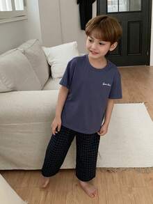 DAZY Young Boy Plaid Short Sleeve Top And Pants Pajama Set - Blue - View 6