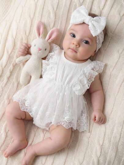 Mono de encaje blanco con mangas cortas para bebé niña, adecuado para primavera y verano, tela de alta calidad, ribete de encaje esponjoso, elegante y de moda, apropiado para salidas y ocasiones casuales