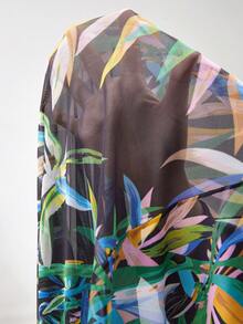SHEIN CURVE+ 大码女式树叶印花V领系带腰部罩衫连衣裙，夏季、度假和海滩穿着，女士度假服装 - 黑色 - 查看 6
