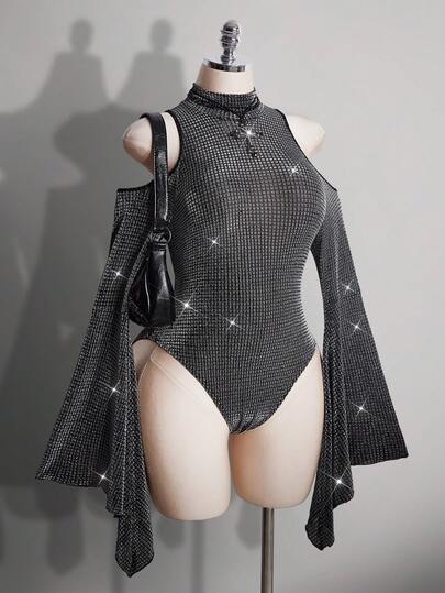 SHEIN ICON 加大码立领夸张喇叭袖透视金属连体衣，适合音乐节和派对穿着