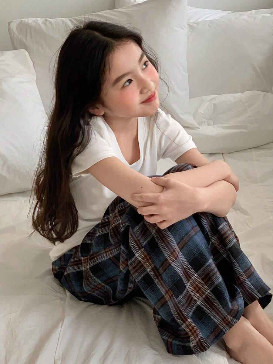 Dazy Kids 少女纯色V领短袖上衣和格子裤休闲睡衣套装(夏季款) - 白色 - 查看 1