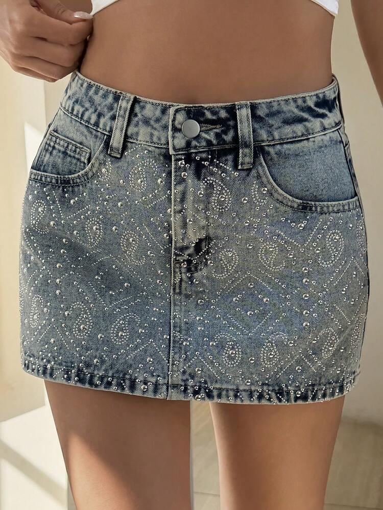 Women's Casual Denim Skirt With Rivet Cashew Flower Pattern, Street Style